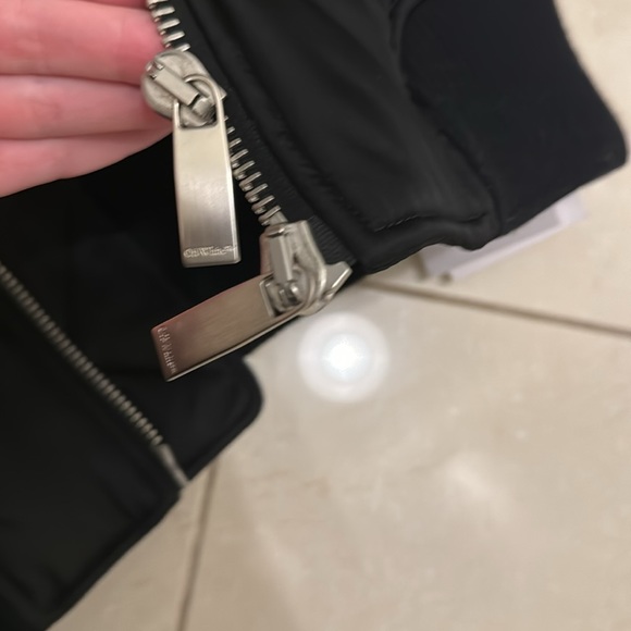 Off white, Black bomber with frontal zip closure women. Size M - Picture 8 of 10